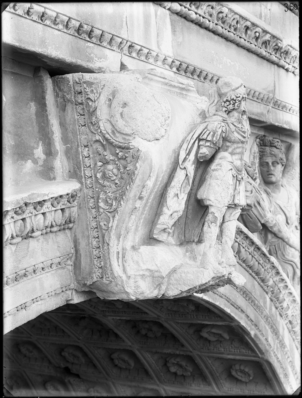Arco S. Severo 350.jpg