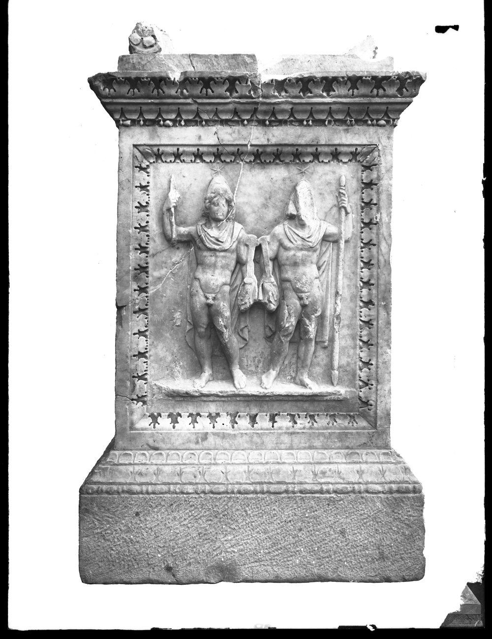 Lastra E121 - Sacrario Giuturna.tif