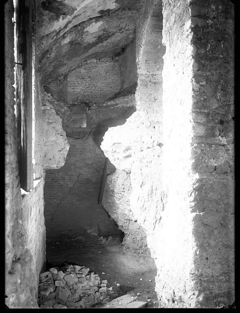 Lastra E363 - Ex convento di S.Francesca Romana.jpg