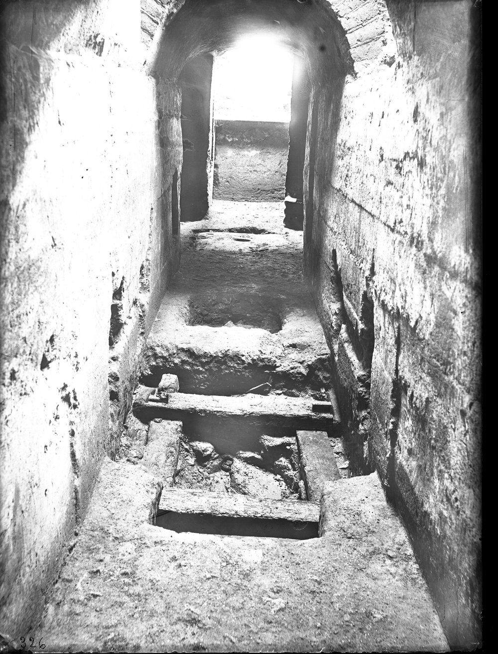 Lastra E-326 - Gallerie Cesaree.tif