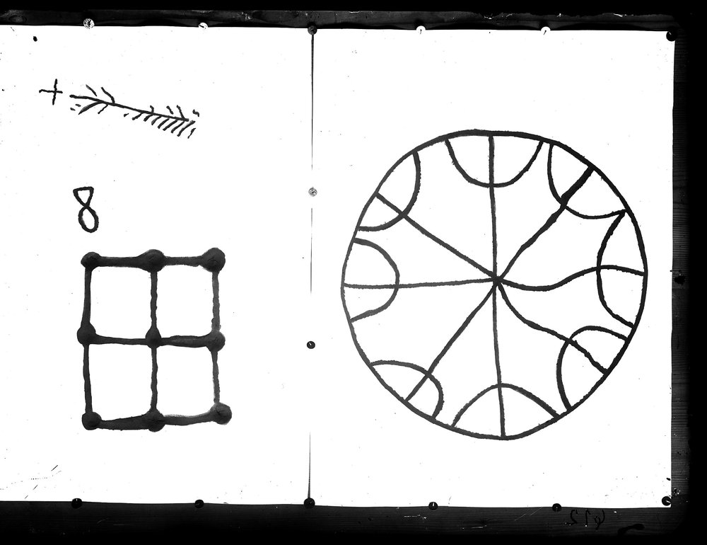 Lastra E 612 Giochi Graffiti.JPG