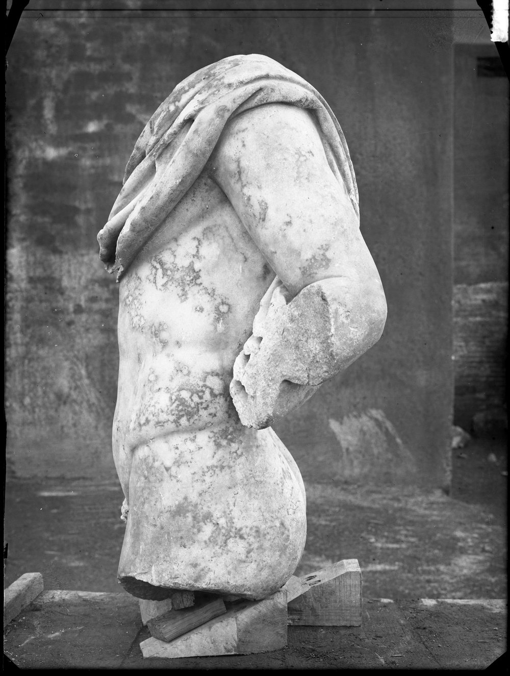 Lastra E 2299 - Antiquario Palatino.JPG