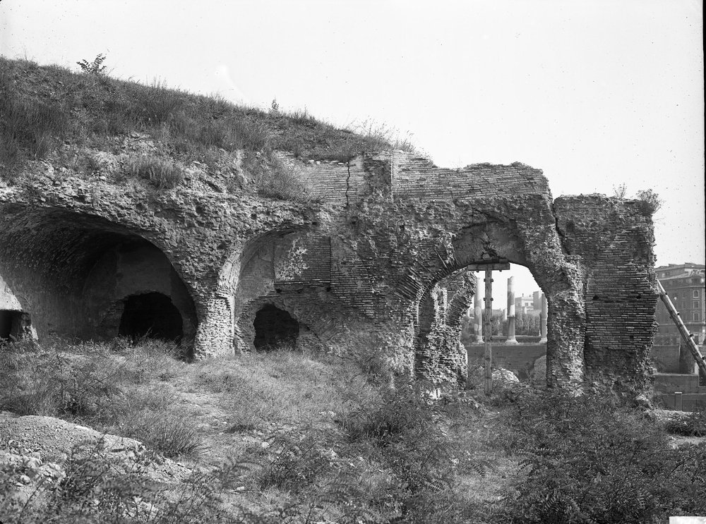 L. E 2143 - Pal. (3° Via dei Trionfi)-asf011848.JPG