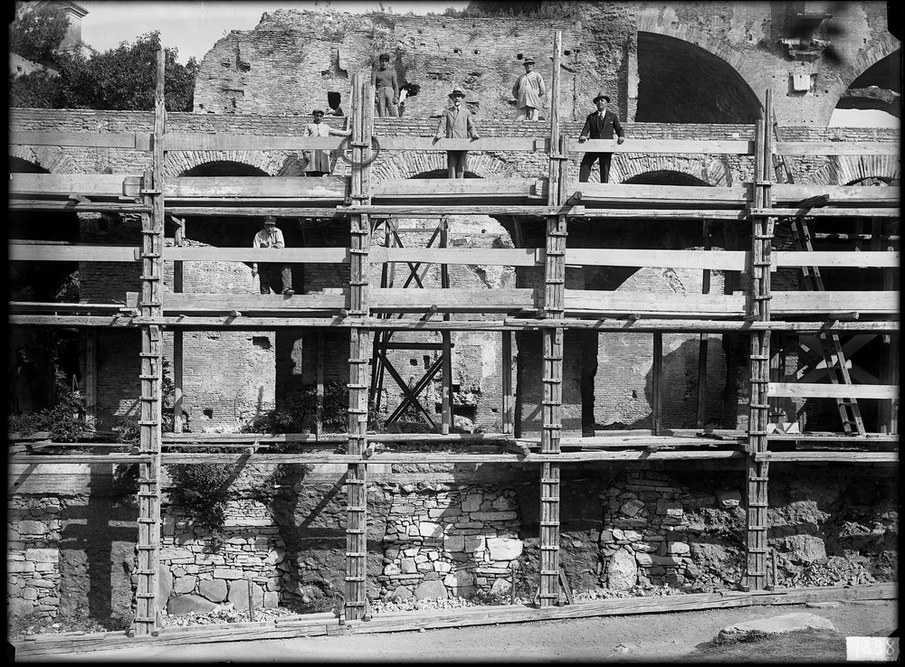 Lastra E1898 Loggia Medievale.tif