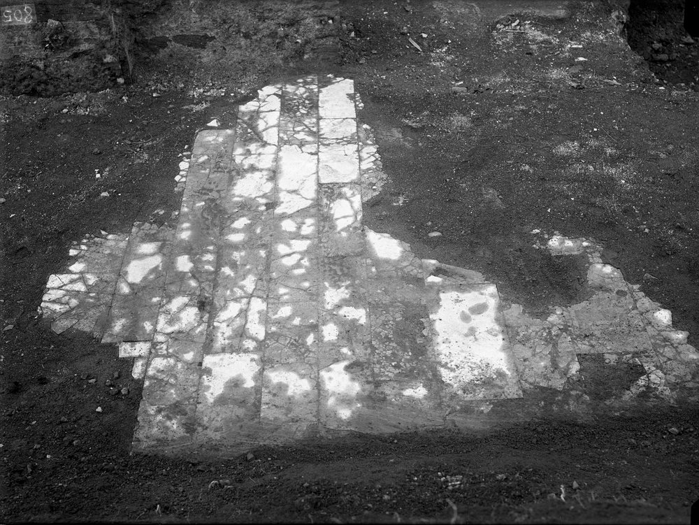 Lastra E-805 domus augustana.tif