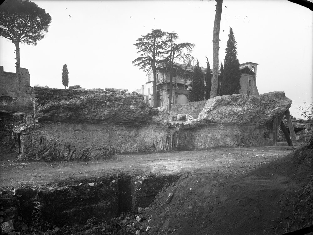 Lastra E-810 domus augustana.tif