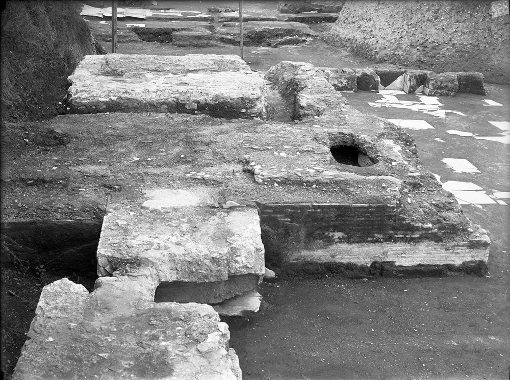 Lastra E-838 domus augustana.tif
