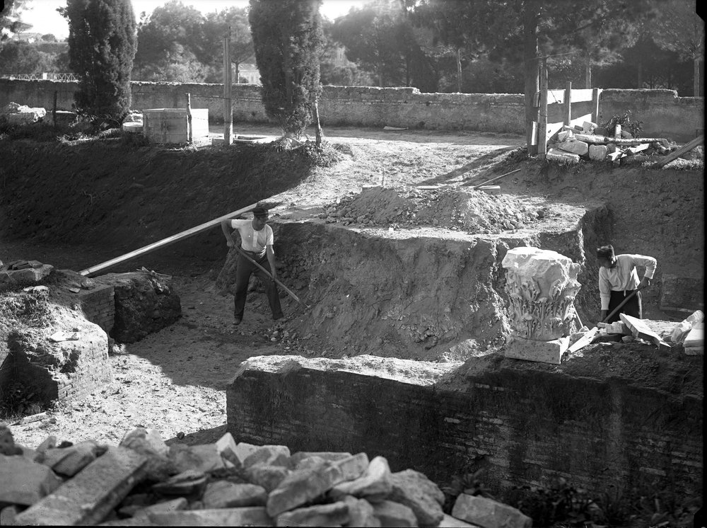 Lastra E-827 domus augustana.tif