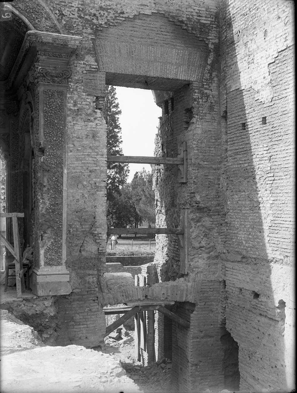 Lastra E-749, Domus Agustana.tif