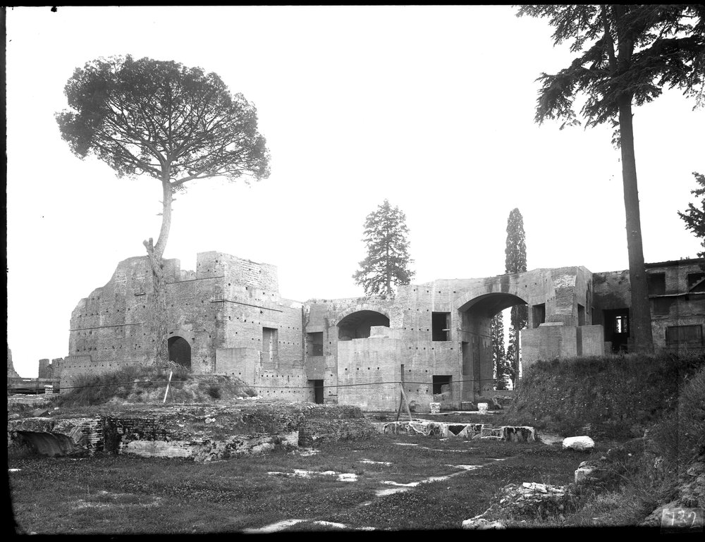 Lastra E-732, Domus Augustana.tif