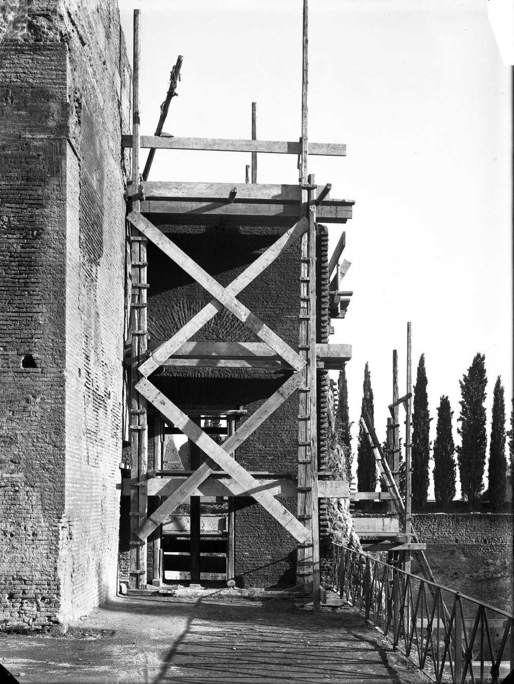 Lastra E-785 domus augustana.tif