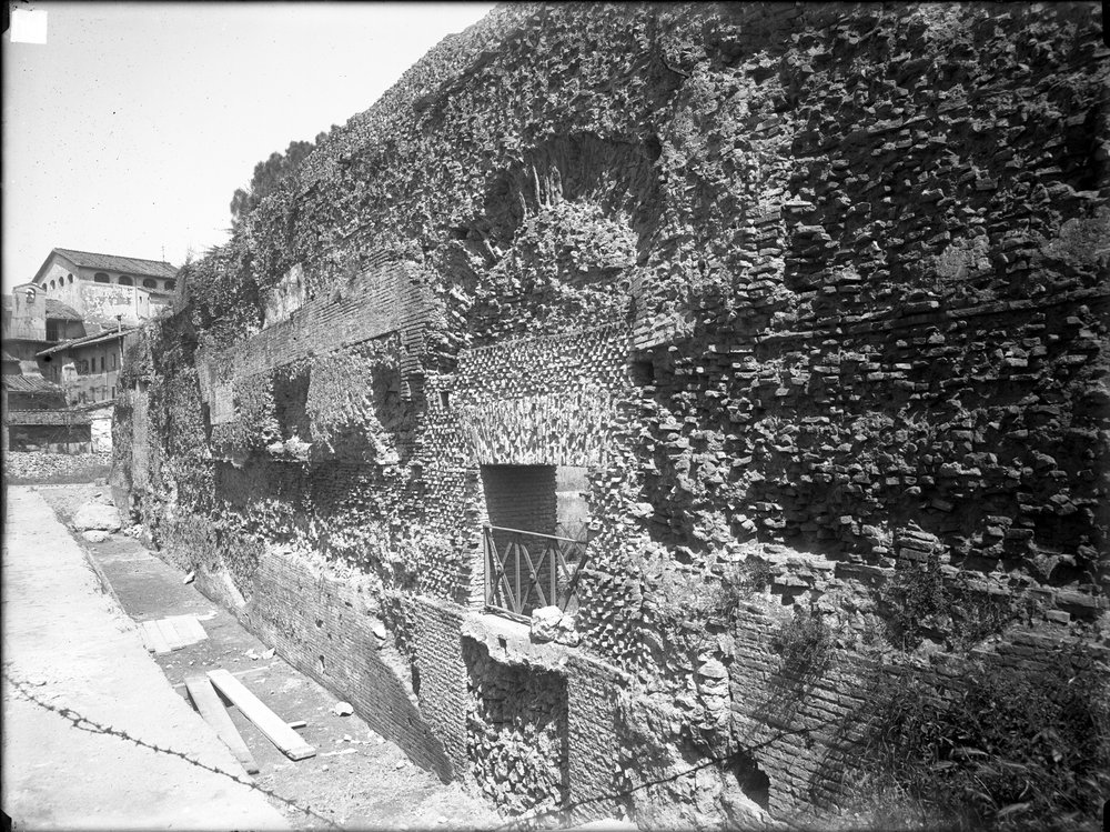 Lastra E-894 domus augustana.tif
