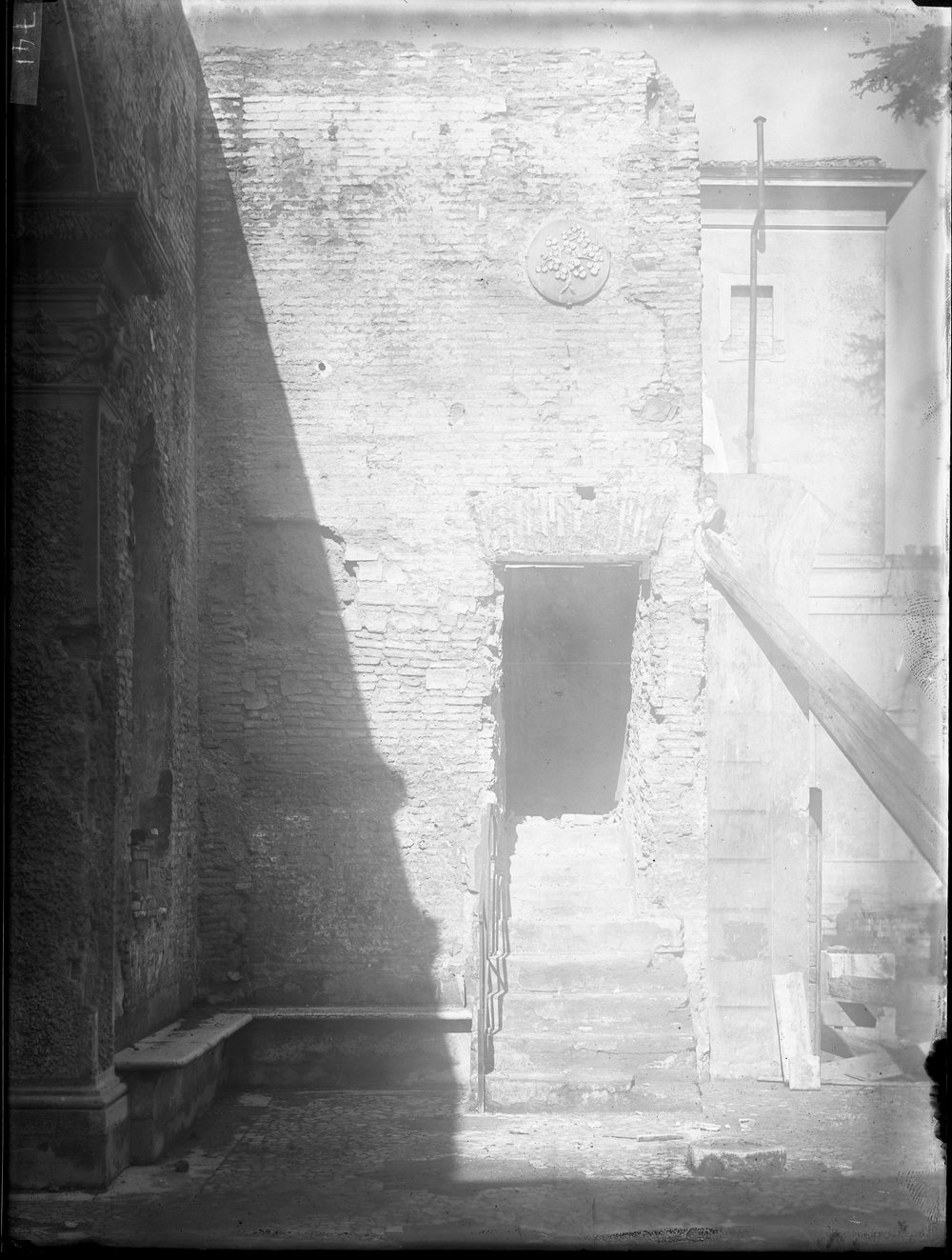Lastra E-741, Domus Augustana.tif