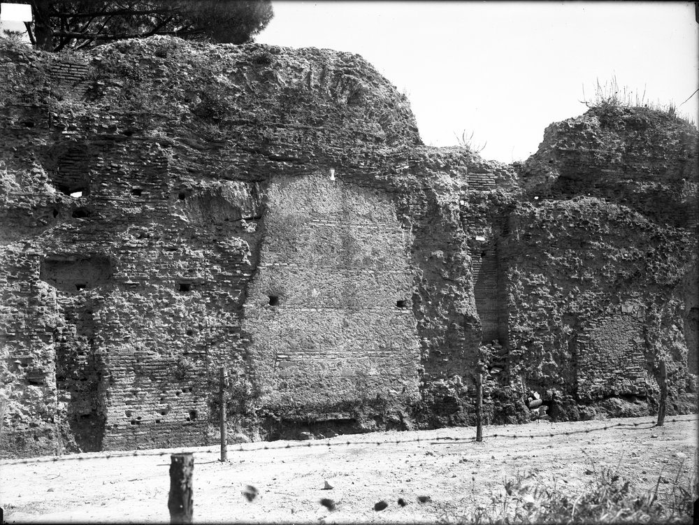 Lastra E-898 domus augustana.tif