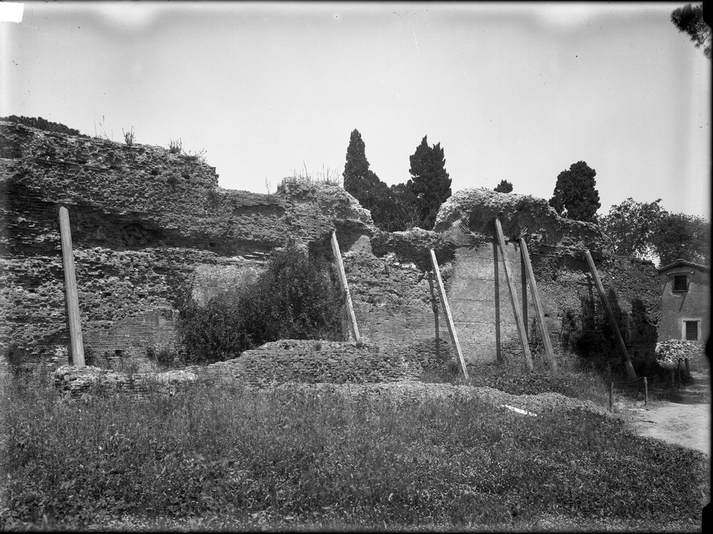 Lastra E-892 domus augstana.tif