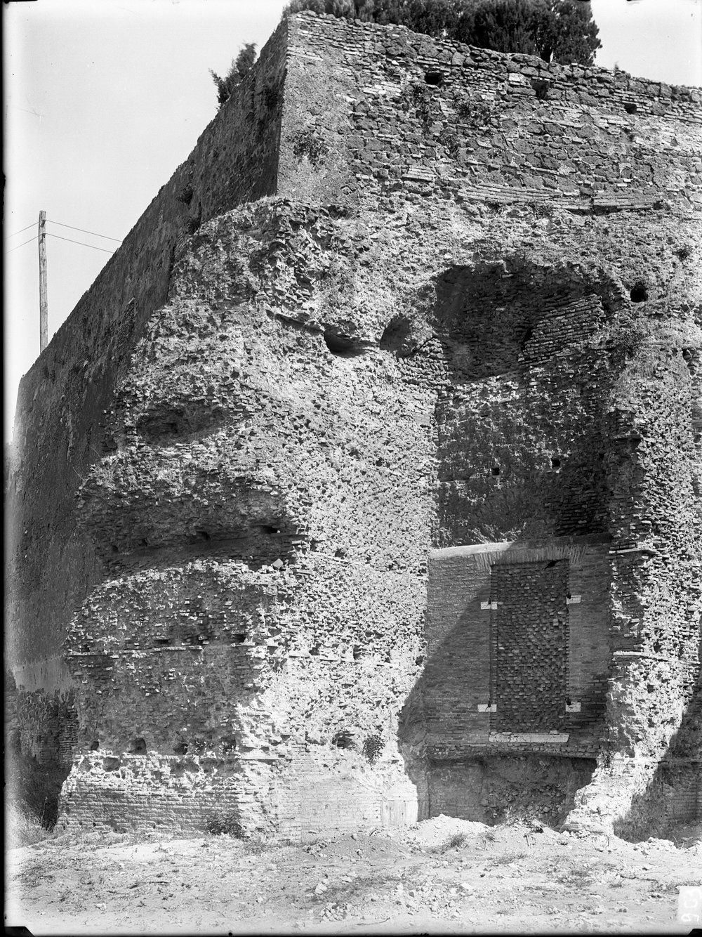 Lastra E-903 domus augustana.tif