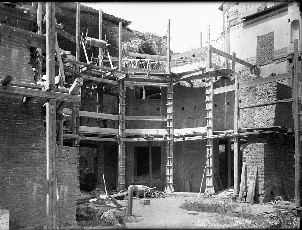 Lastra E-746, Domus Agustana.tif