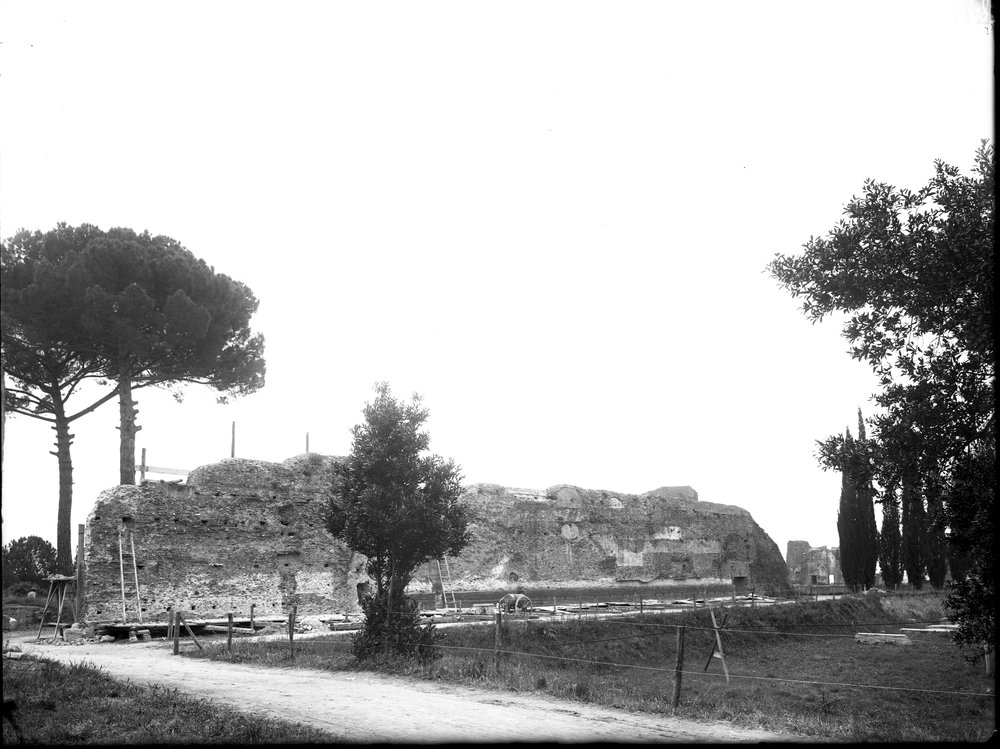 Lastra E-899 domus augustana.tif