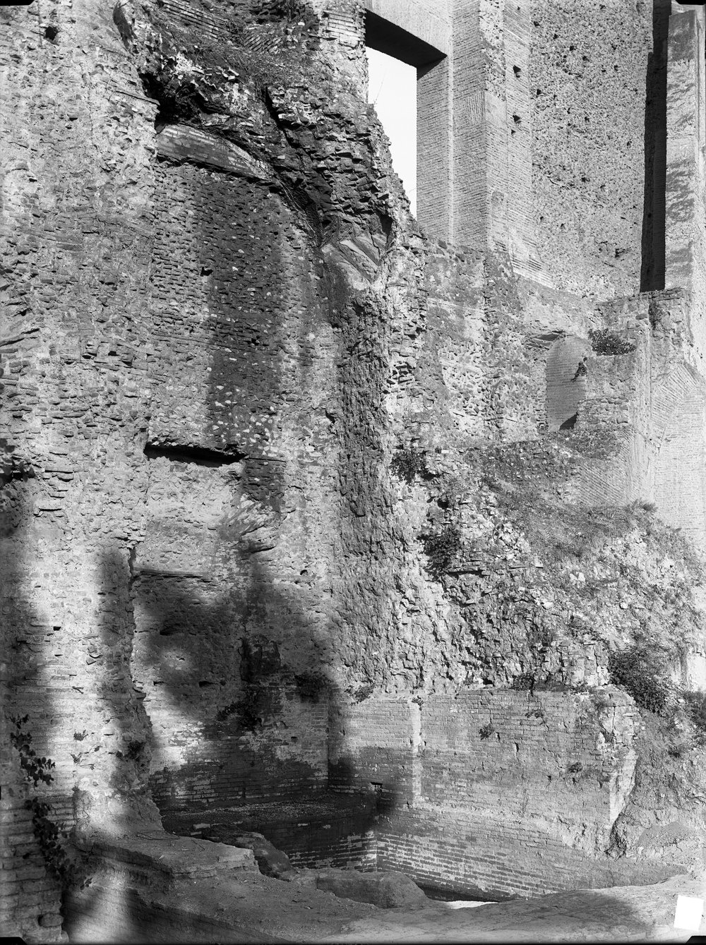 Lastra E-905 domus augustana.tif