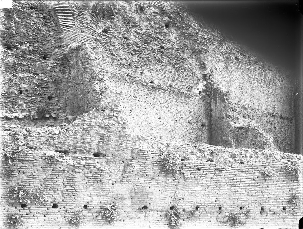 Lastra E-908 domus augustana.tif