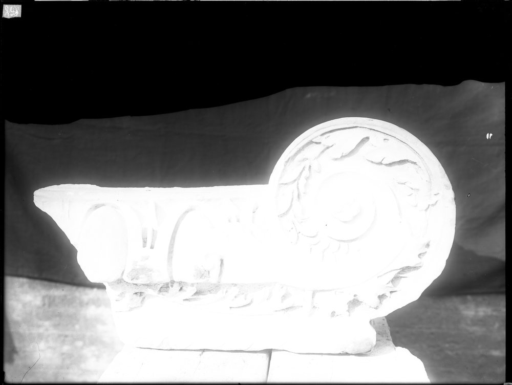Lastra E-858 domus agustana.tif
