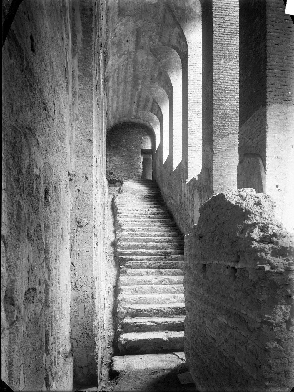 Lastra E-852 domus augustana.tif