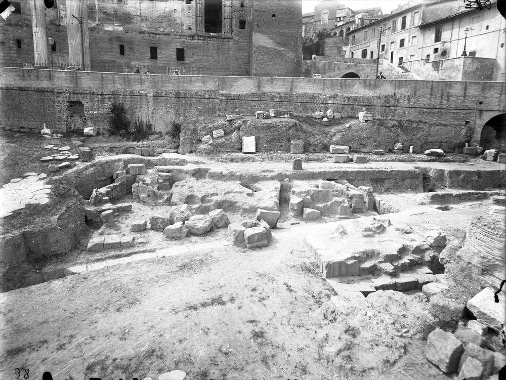 Lastra E98 - Vulcanal.JPG