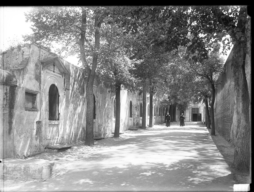 Lastra E2251 - Via San Bonaventura.JPG