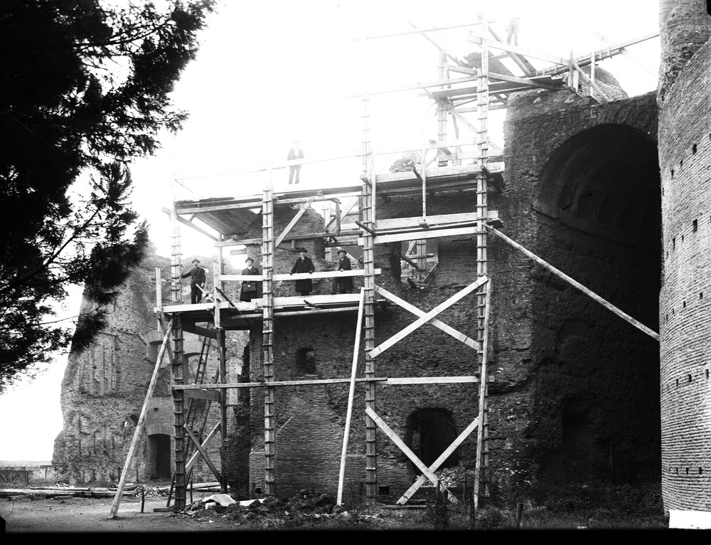 Lastra E 2128 - S.P. - Palco Imperiale.tif