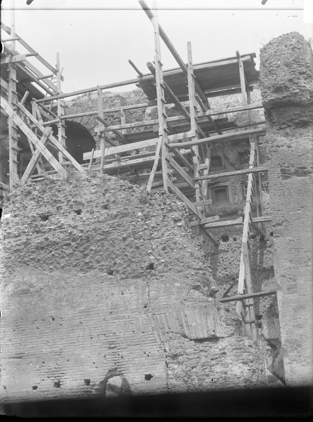 Lastra E 2123 - Stadio Palatino (Restauro palco imperiale).tif