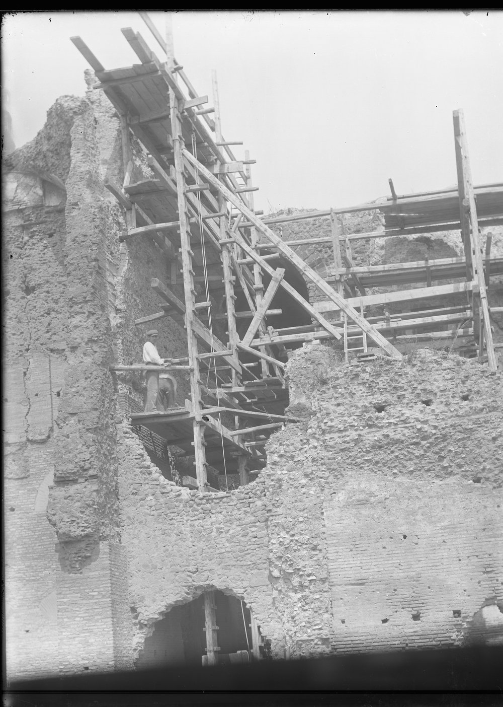 Lastra E 2124 - Stadio Palatino (Restauro palco imperiale).tif