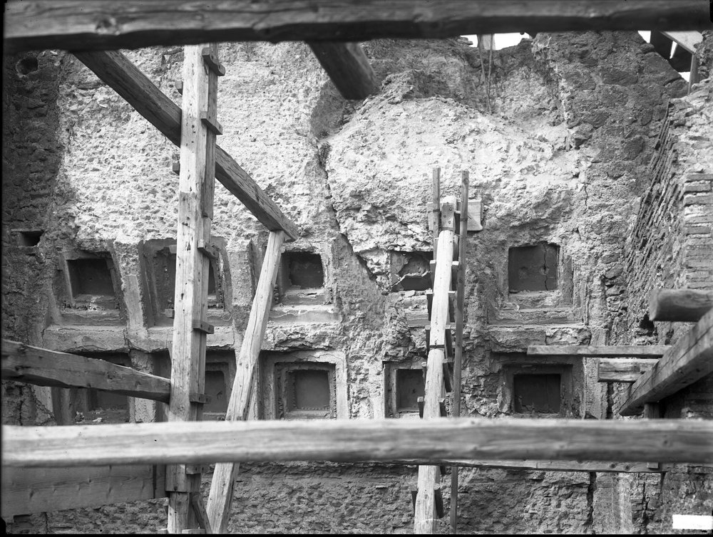 Lastra E 2129 - S.P. - Palco Imperiale.tif