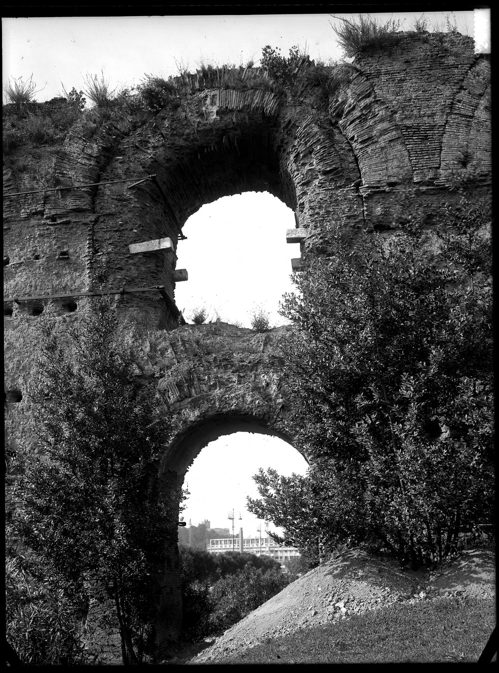 Lastra E2214 - Palatino - Acquedotto.tif