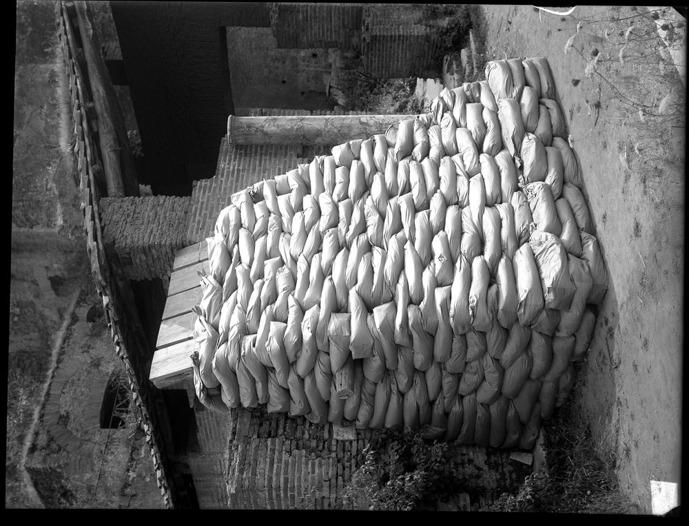 Lastra E 2422 Protezione antiaerea monumenti del foro romano.tif