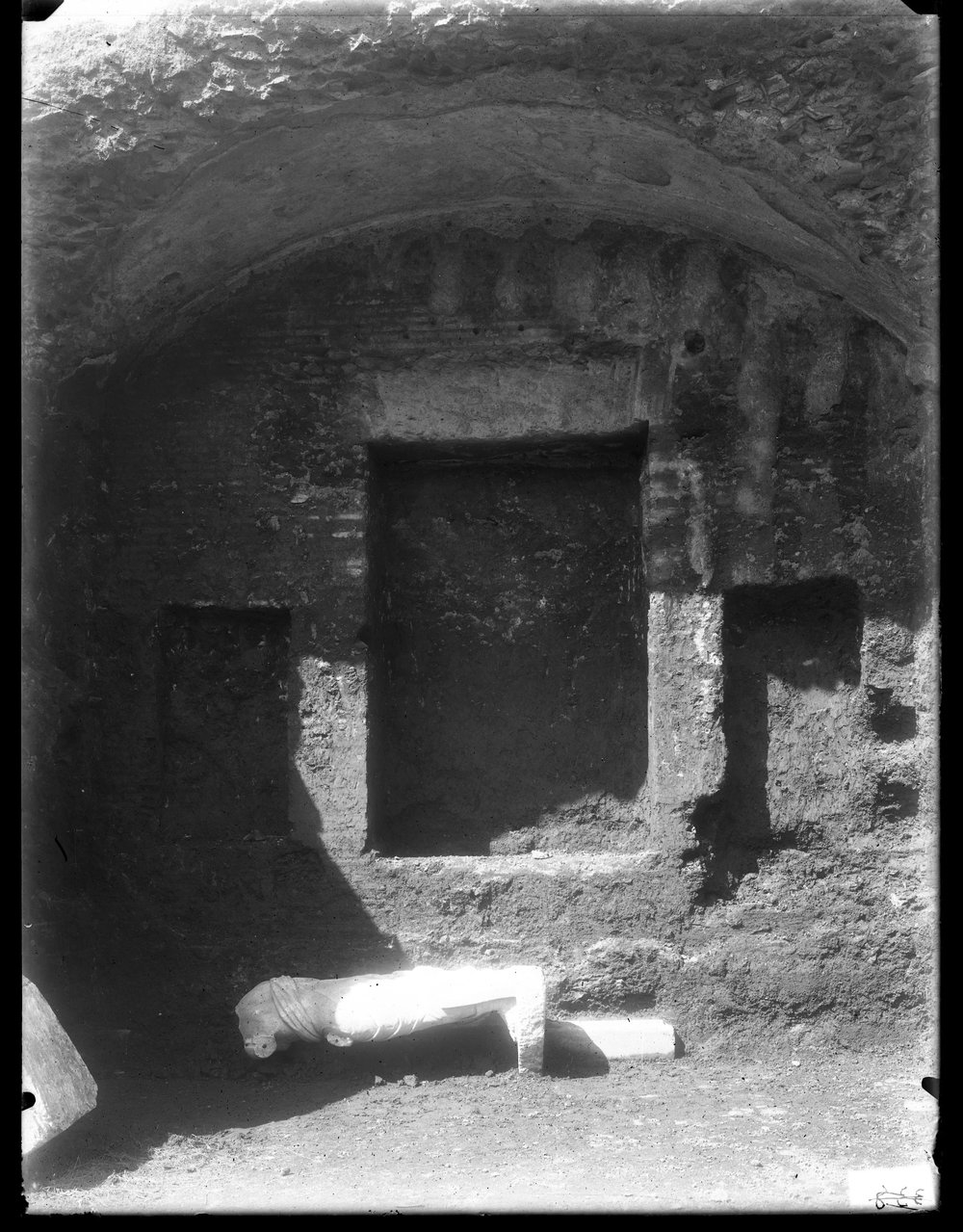 Lastra E 2384 - Antiquario Forense - Saloneasf016463.JPG