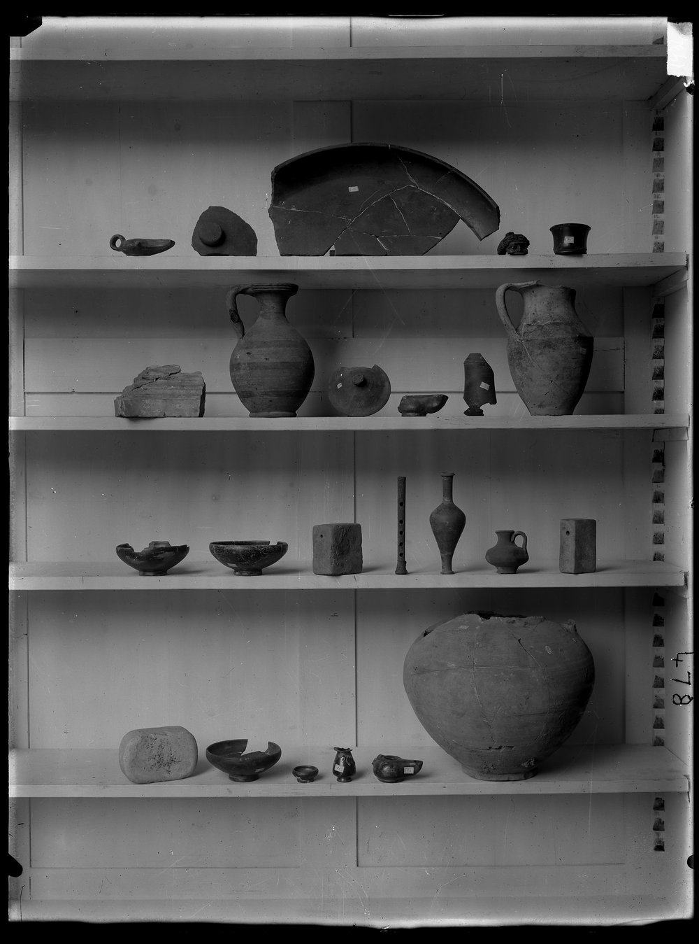 E1934 antiquario forenze (nel pozzo rep. della via sacra).tif