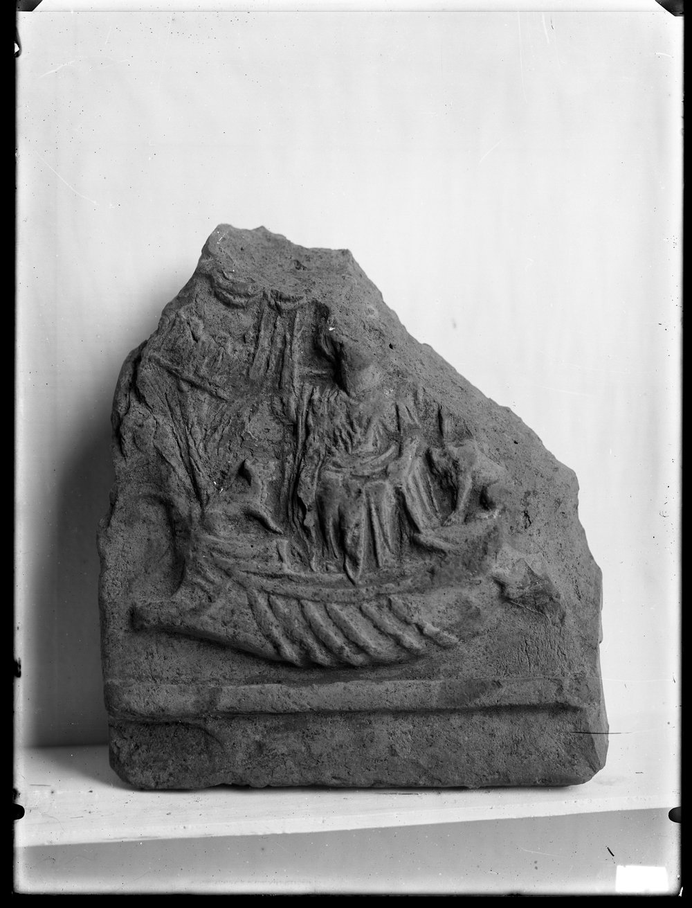Lastra E2369 Antiquario Forense.tif