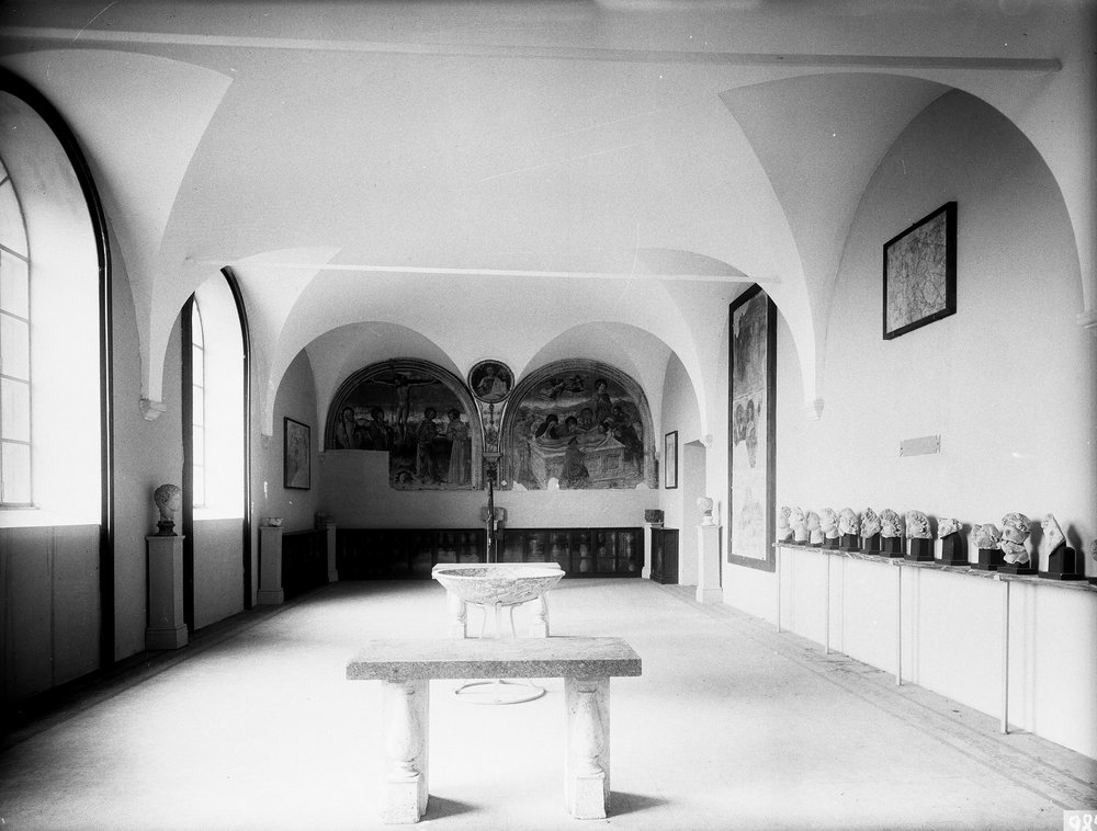 L. E-1686 - Ant. Forense - veduta sale-asf011937.jpg