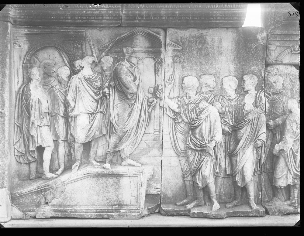 Lastra E 379 - Plutei di Traiano.tif