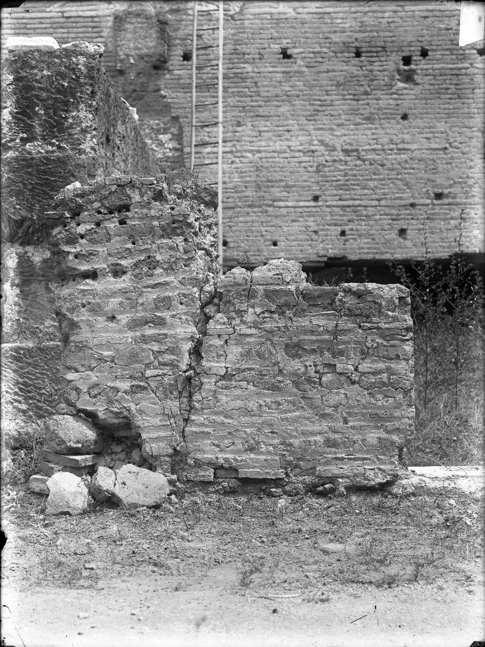 Lastra E-1863, Horta Agrippiana.tif