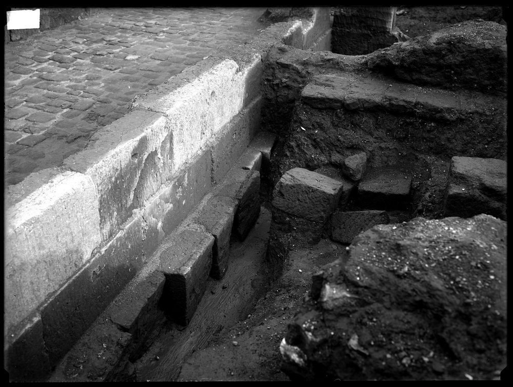 Lastra E1311 - Tempio di Vesta.JPG