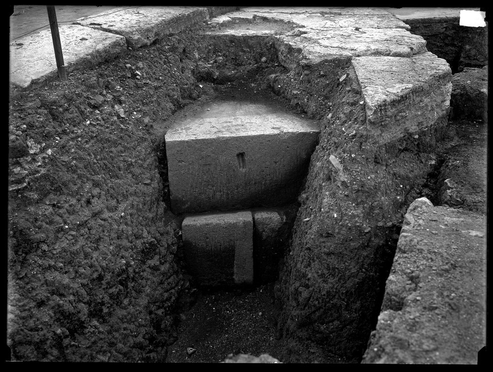 Lastra E1312 - Tempio di Vesta.JPG