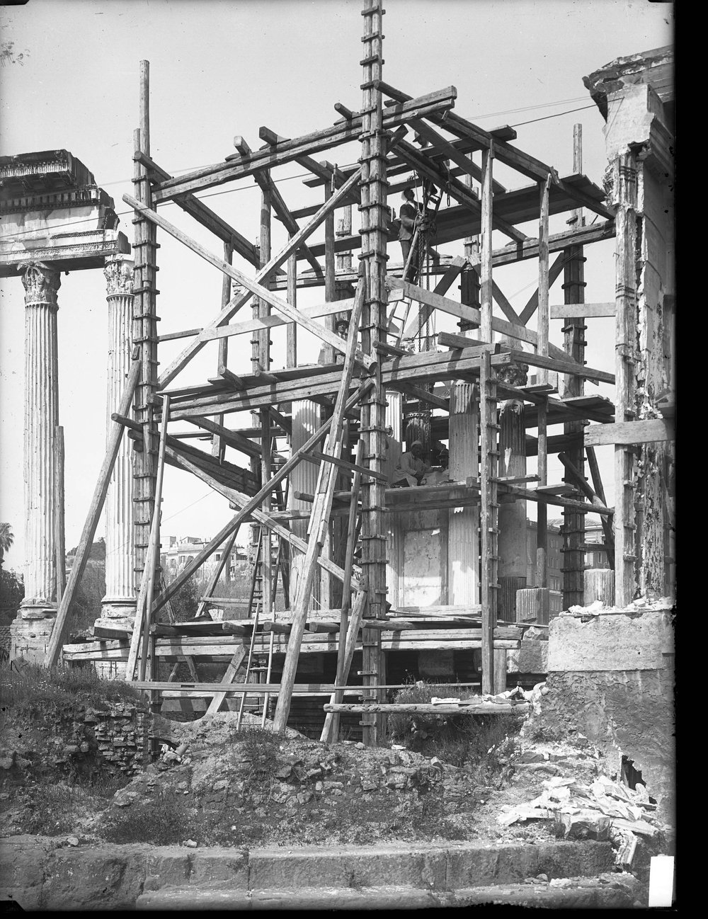 Lastra E1366 - Tempio di Vesta.jpg