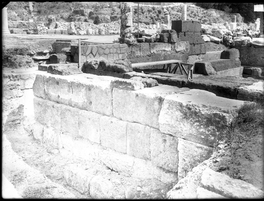 Lastra E-1117, Basilica Emilia.JPG