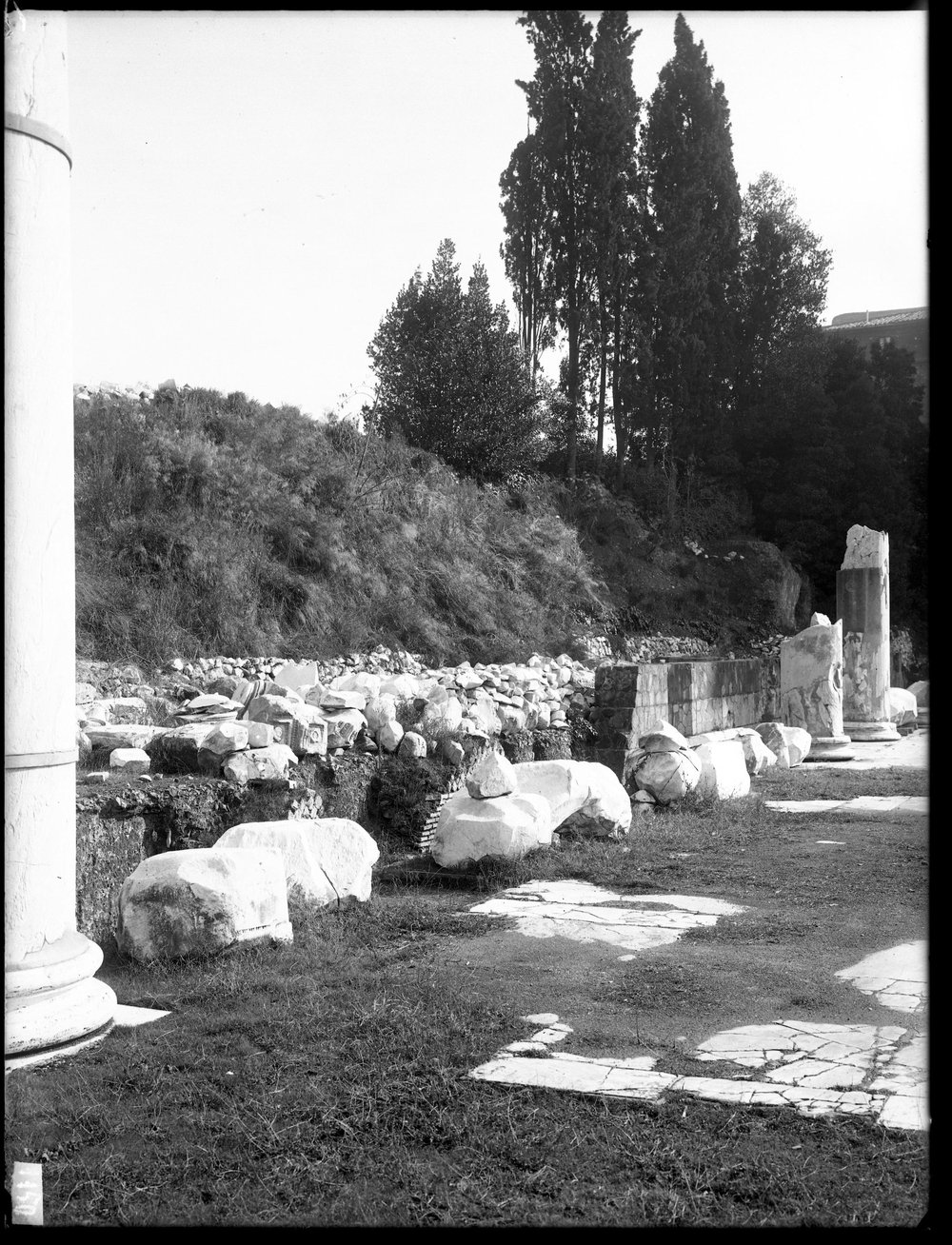 Lastra E1150 - Basilica Emilia.JPG