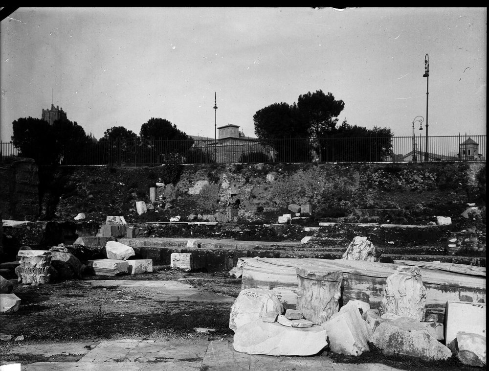 Lastra E- 1141 Basilica Emilia.JPG