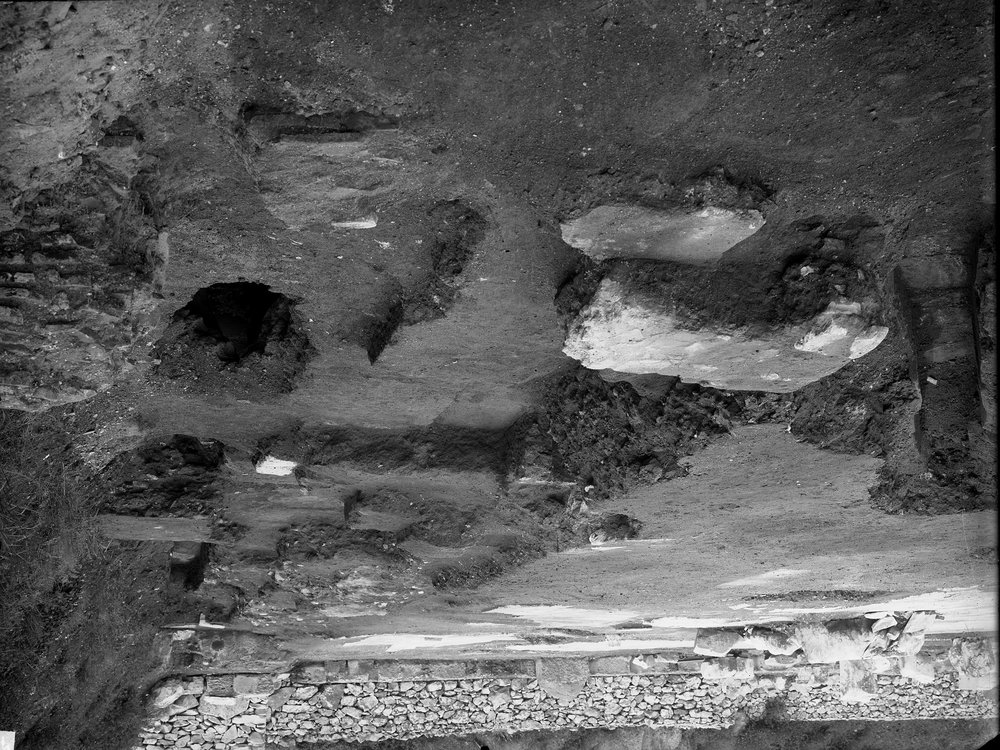 Lastra E-1214 Basilica Emilia - esterno.JPG