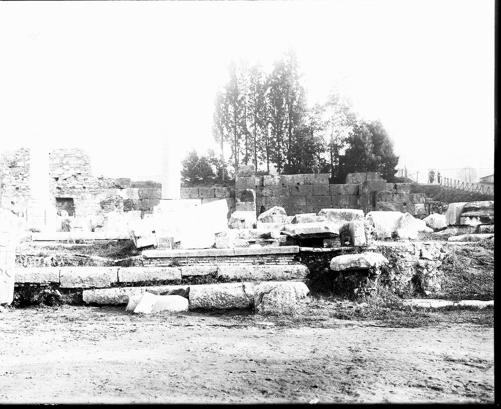 lastra E 1221 - Basilica Emilia ricostruzione.JPG