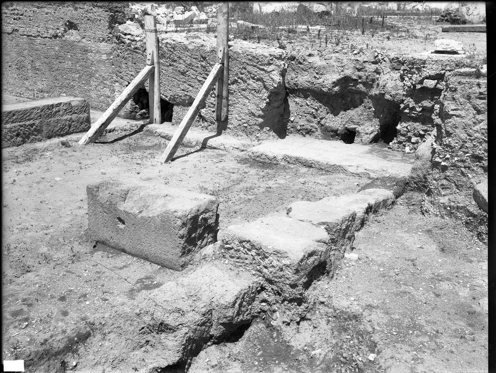 Lastra E 1095, Basilica Emilia.JPG