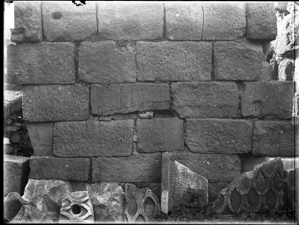 Lastra E 2325 - Basilica Emilia.JPG
